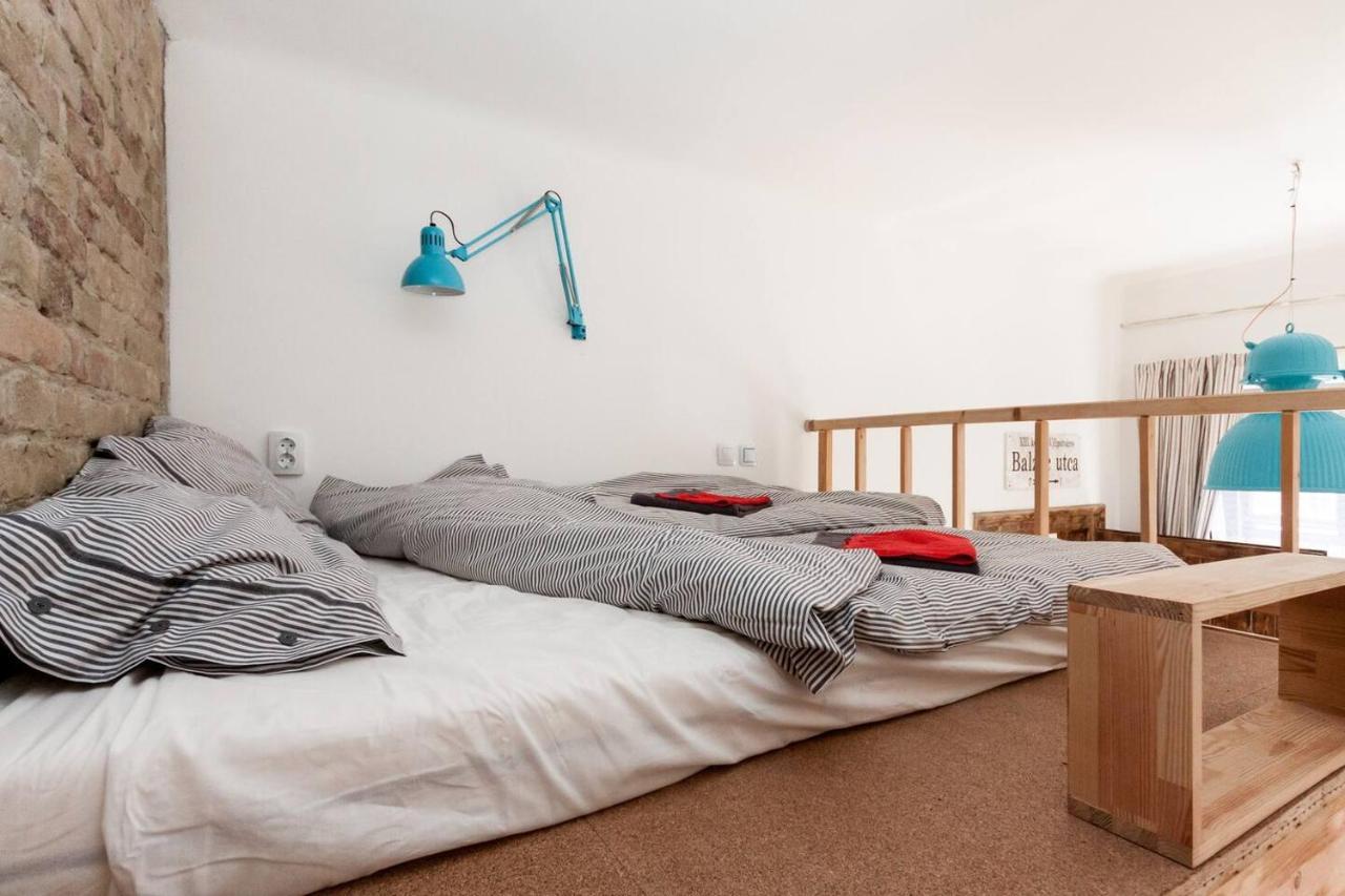 Little Whistle In The Heart Of Jewish District With Ac Apartment Budapest Exterior photo
